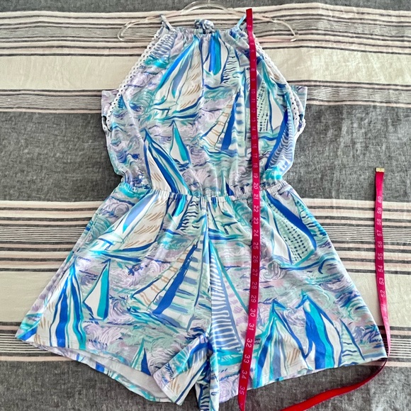 LILLY PULITZER | Med | Gianni Romper - Picture 12 of 16